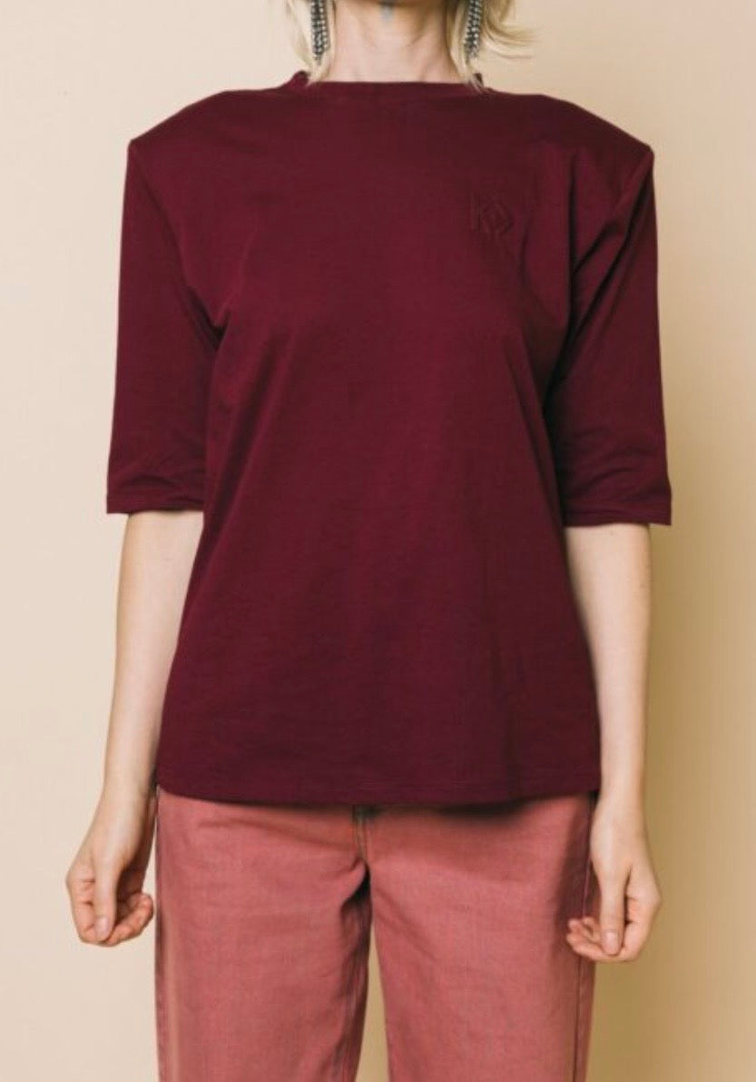 TSHIRT CON RICAMO