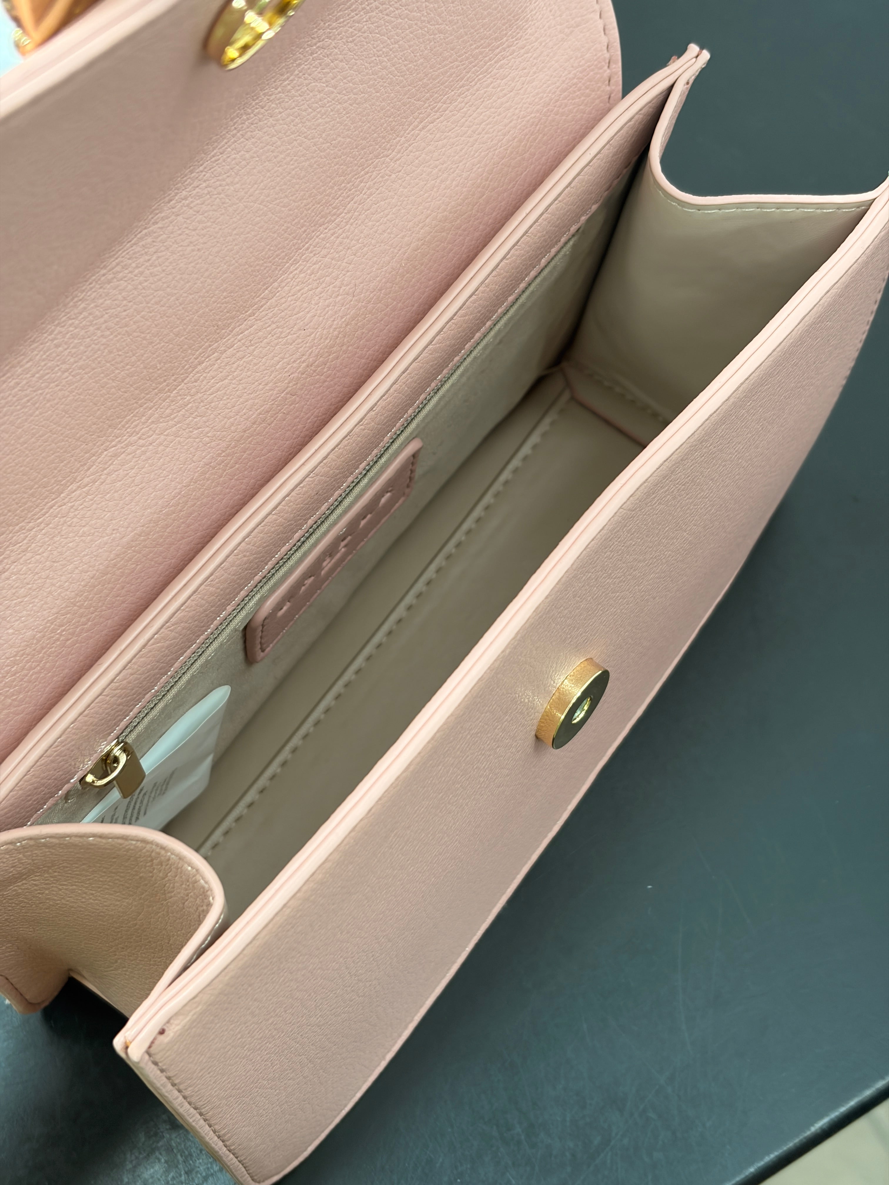 BORSA GAELLE TRACOLLA CROSSBODY FIBBIA MARTELLATA