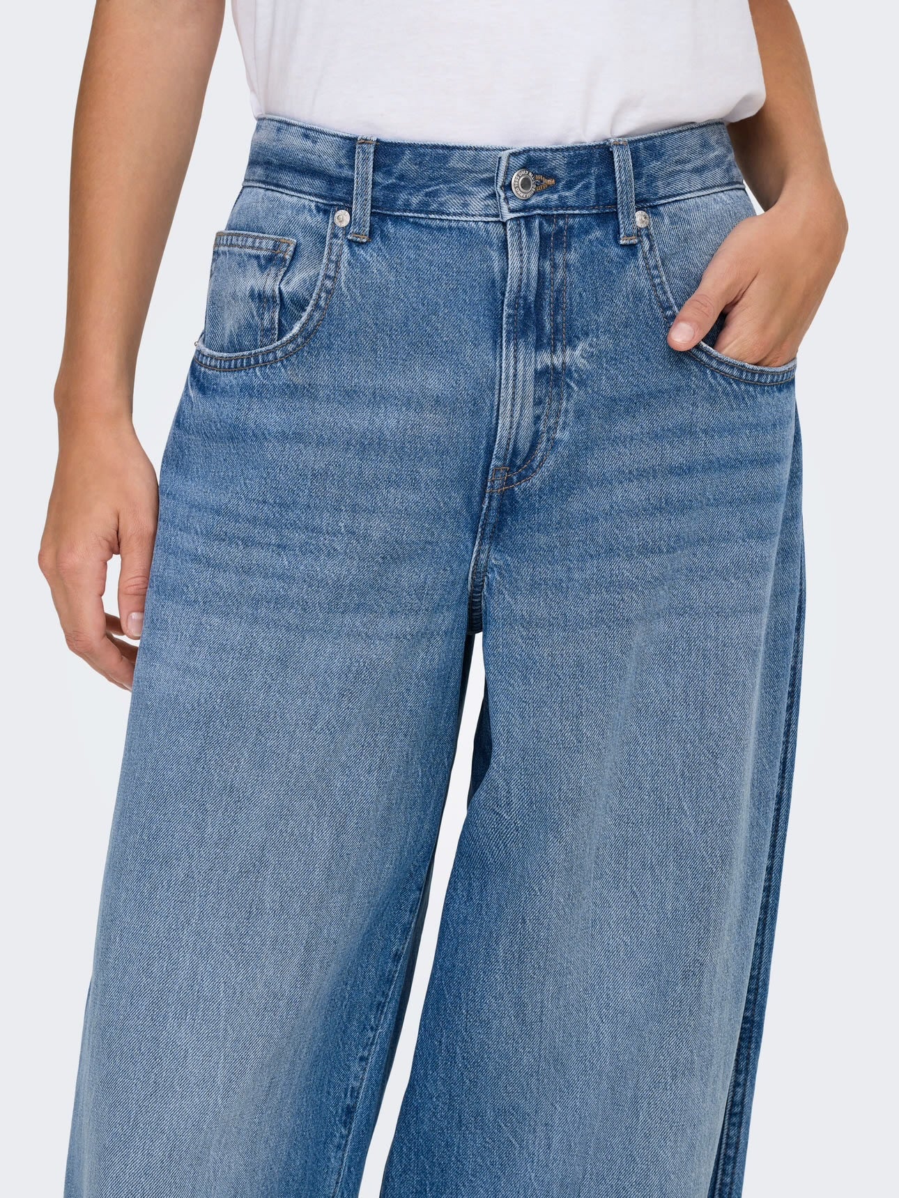JEANS BARREL ONLY