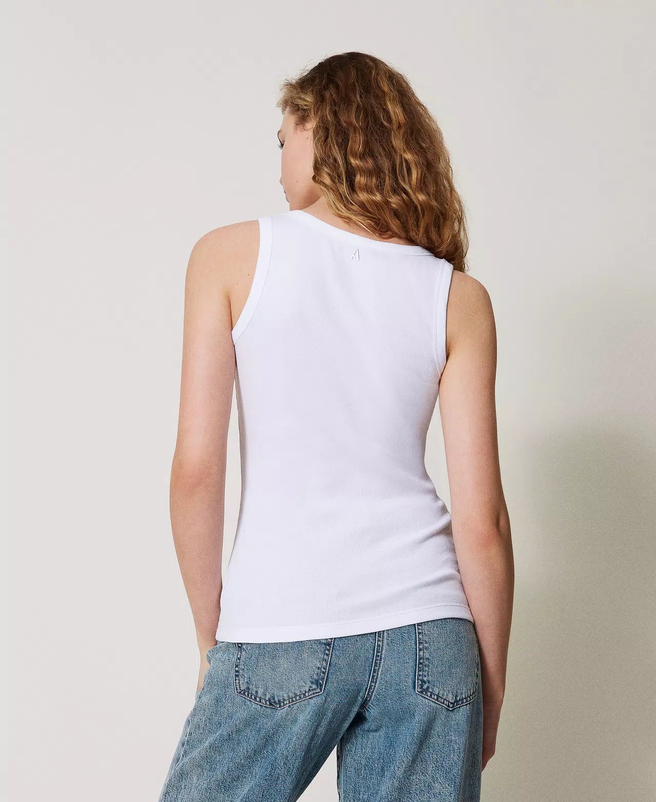 CANOTTA TWINSET ACTITUDE A COSTINE SMANICATO CON RICAMO