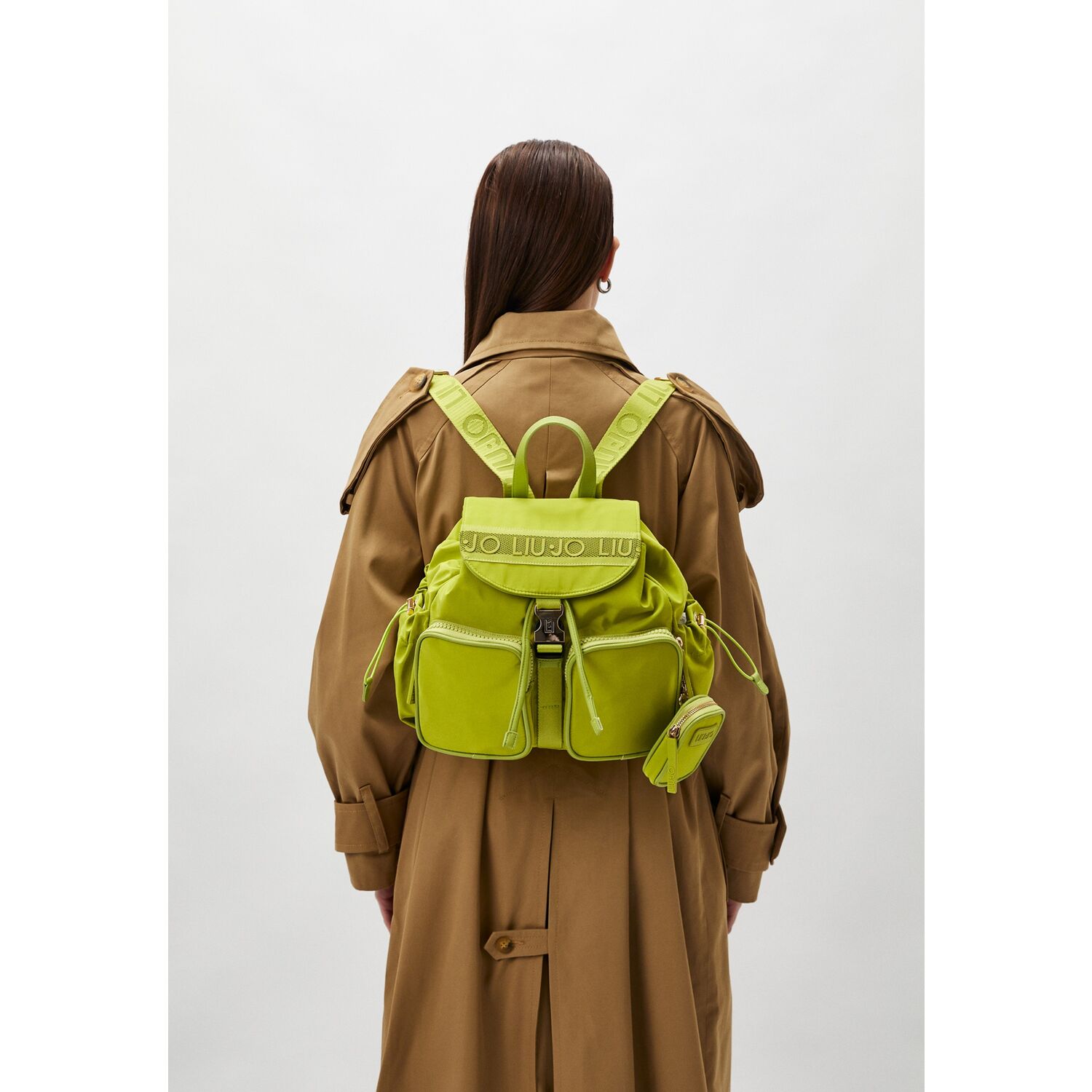 ZAINO LIUJO IN NYLON CHIUSURA PATTA CON TASCONI