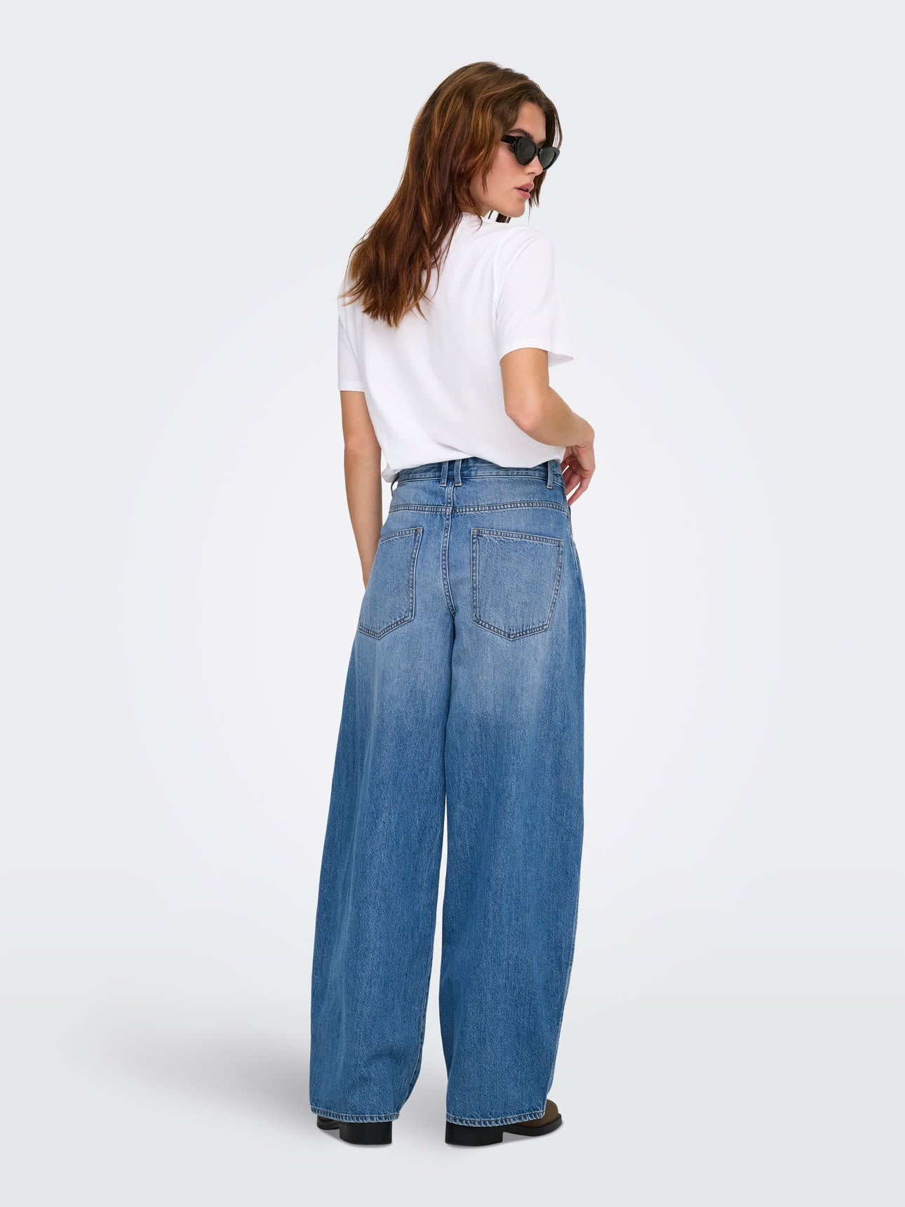 JEANS BARREL ONLY