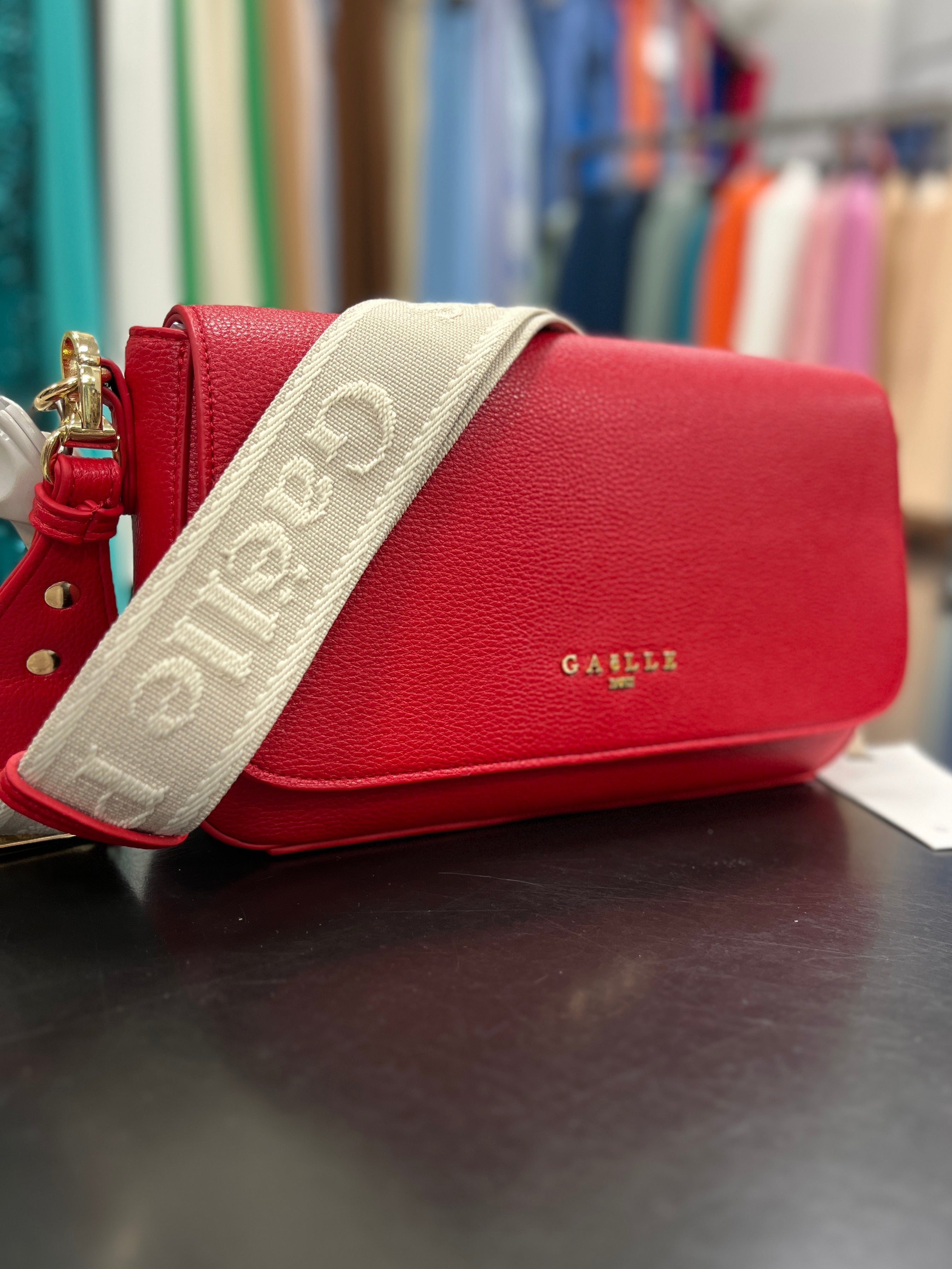 BORSA CON MAXI TRACOLLA IN CANVAS GAELLE