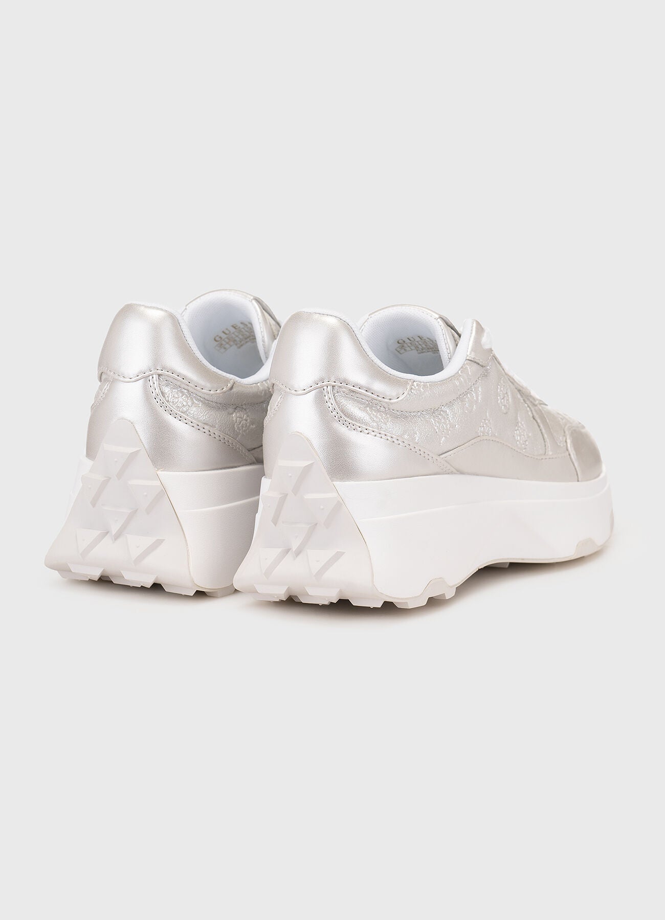 SNEAKERS GUESS CALEBB LAMINATO LOGO IN RILIEVO