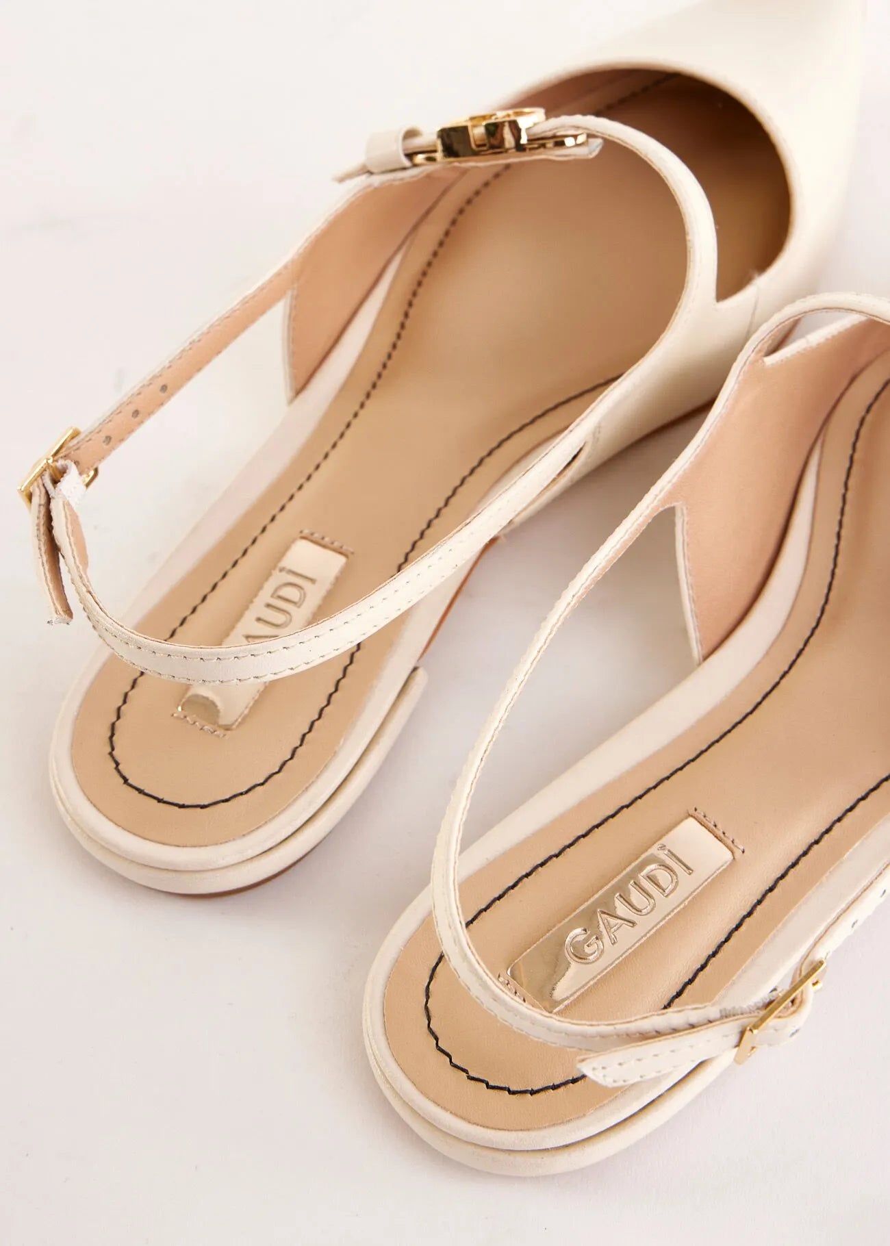 SLINGBACK GAUDI BASSA CON CINTURINO