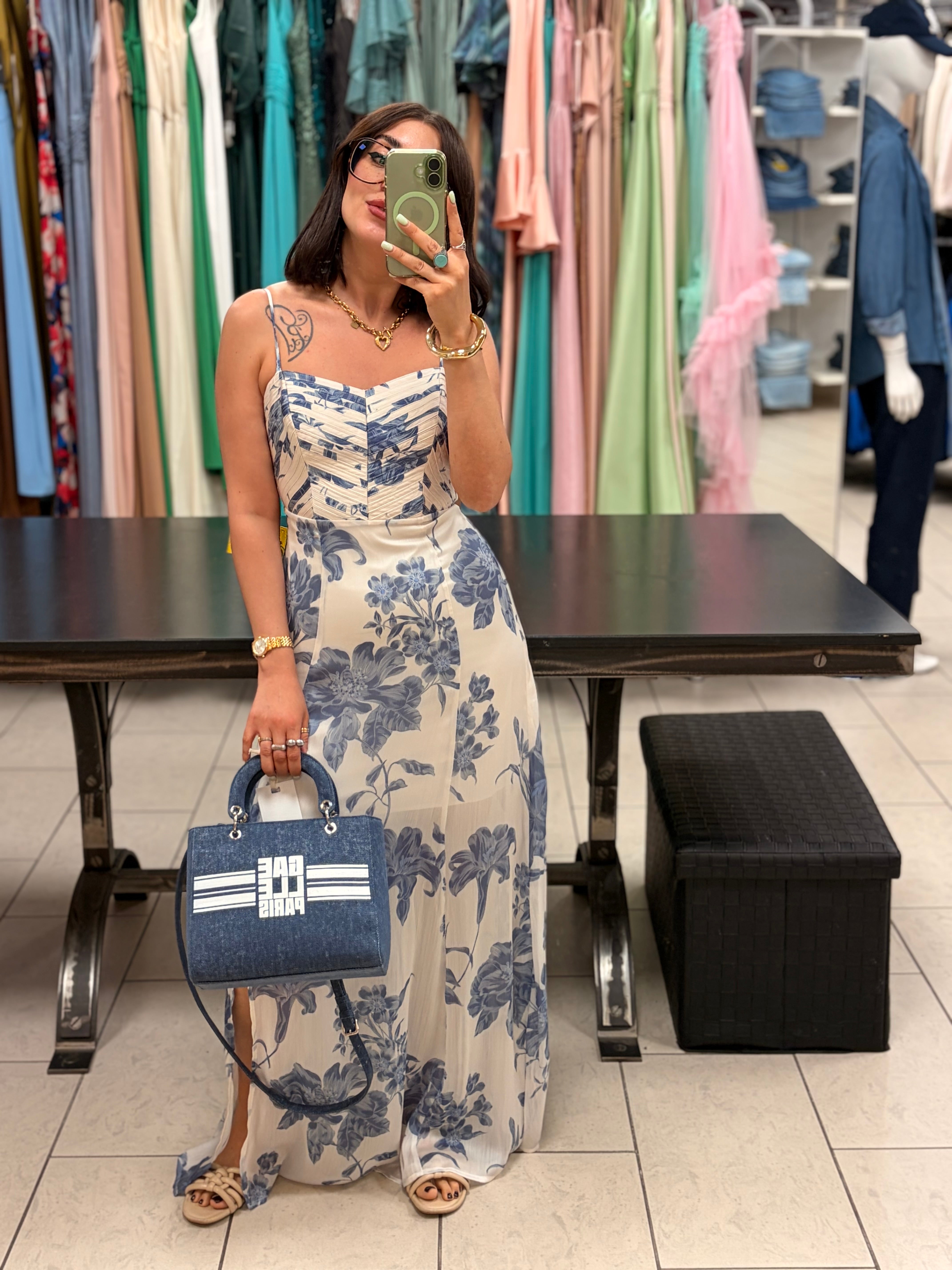 ABITO GUESS LUNGO FIORI