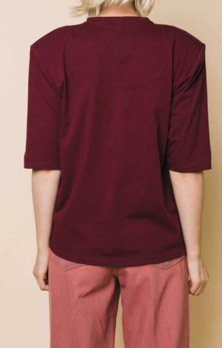 TSHIRT CON RICAMO