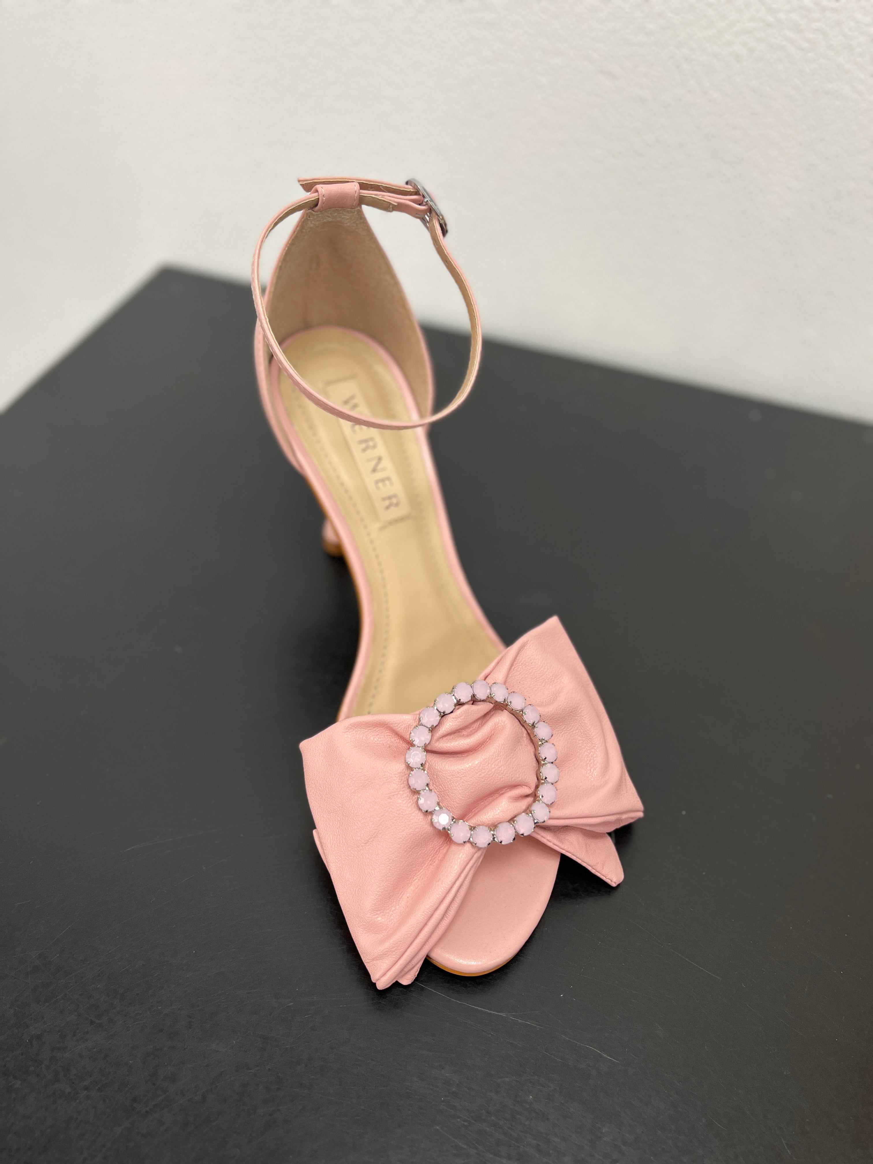 SANDALO ROSA CON FIOCCO E CINTURINO WERNER
