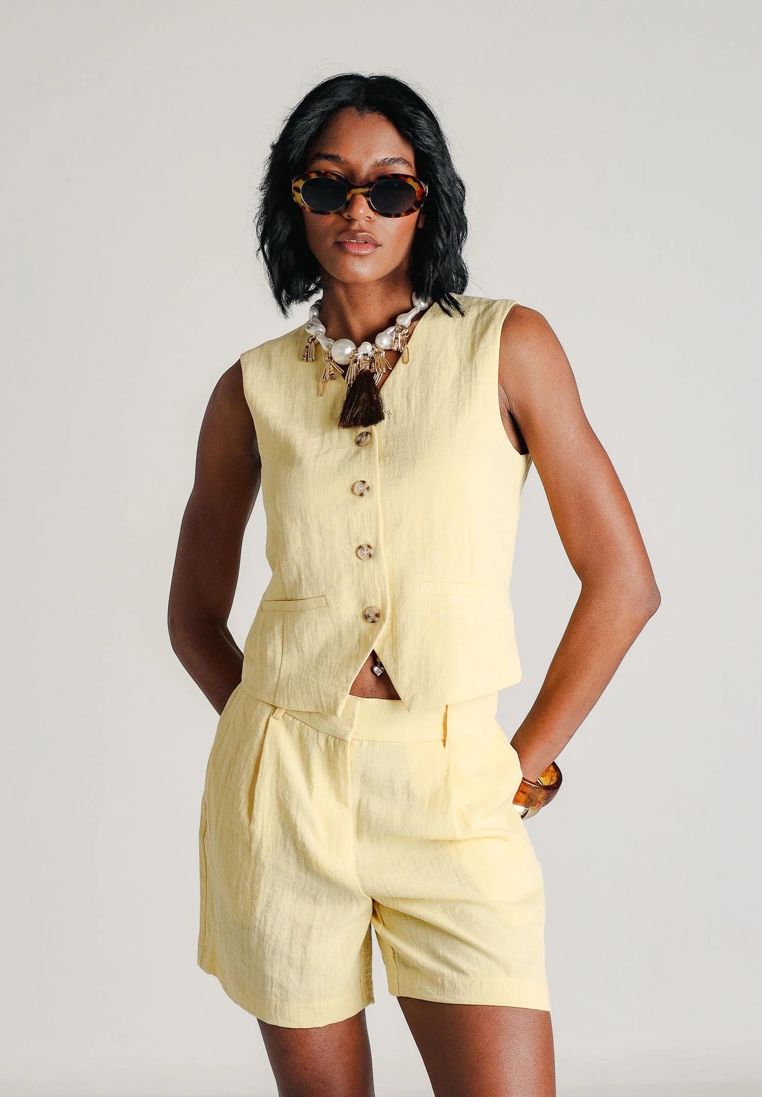 GILET ONLY IN LINO MONOPETTO